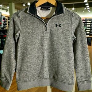 Boy’s Under Armour
Armour Fleece 1/4 Zip Pullover